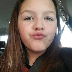 Meet your Posher, Cadee